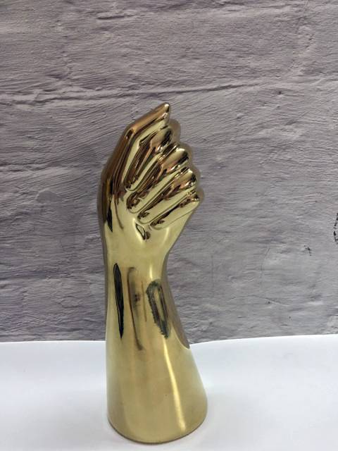 ArteLume Elegant Ceramic Vase – A Stylish Statement Piece for a Modern Interior