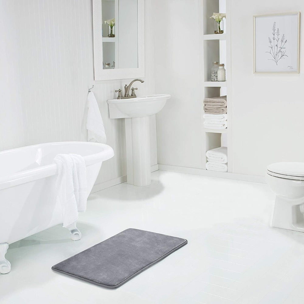 LuxeCloud – Ultimate Memory Foam Bath Mat for Comfort and Safety