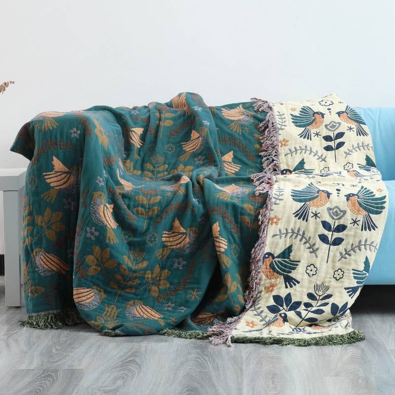 Serenelle – Elegant Cotton Throw with Flying Birds and Floral Details