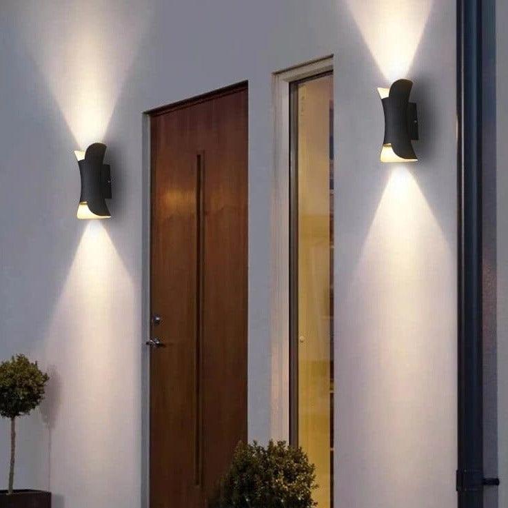LustriaGlow – Stylish Outdoor Wall Lamp with Weatherproof Design
