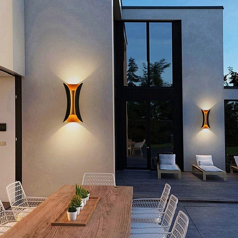LustriaGlow – Stylish Outdoor Wall Lamp with Weatherproof Design
