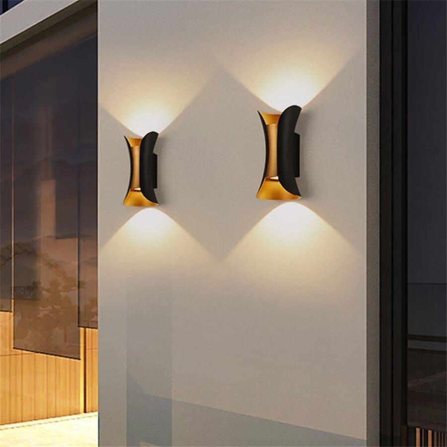 LustriaGlow – Stylish Outdoor Wall Lamp with Weatherproof Design