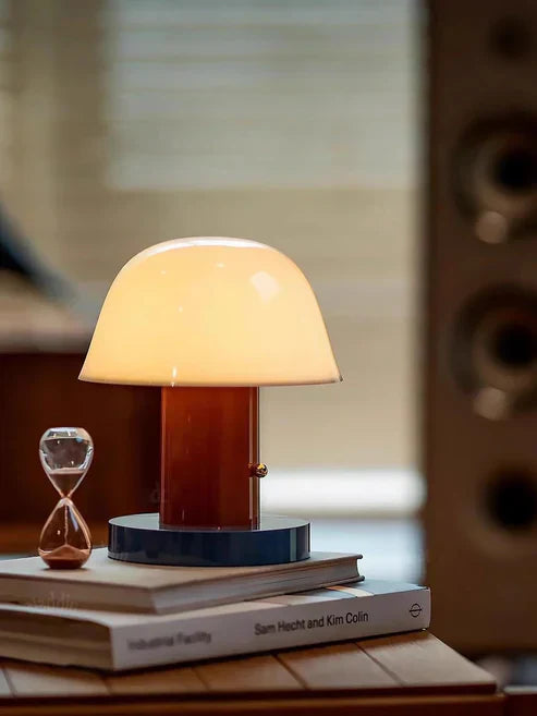 GlowFungi – Unique Table Lamp with a Playful Mushroom Design