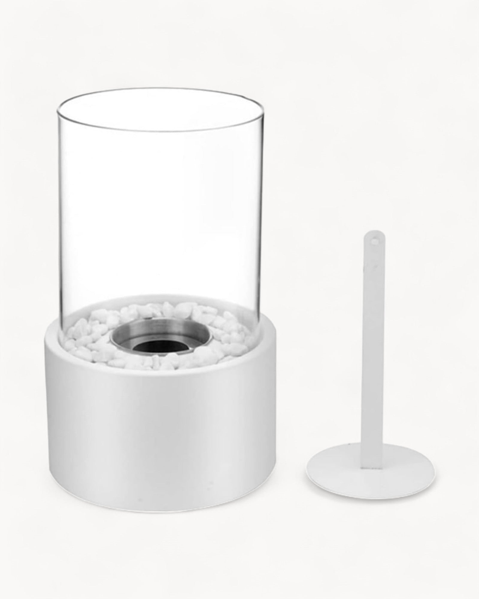 EternalGlow – Elegant Oil Lamp of Metal and Glass with Open Flame