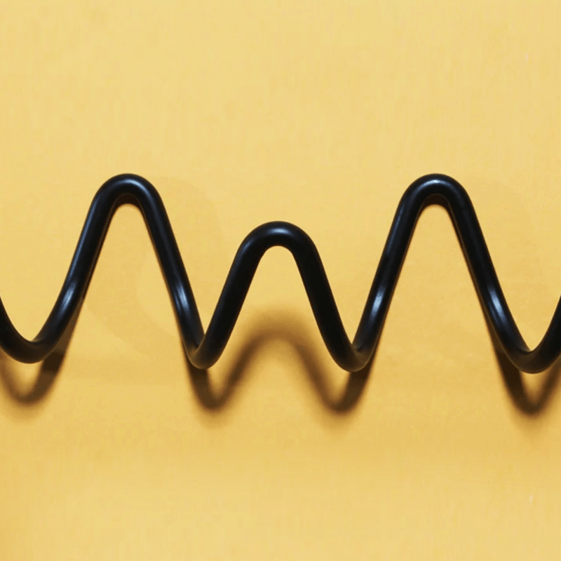 LineaForm Elegant Metal Wall Hook – Minimalist Luxury for a Stylish Interior