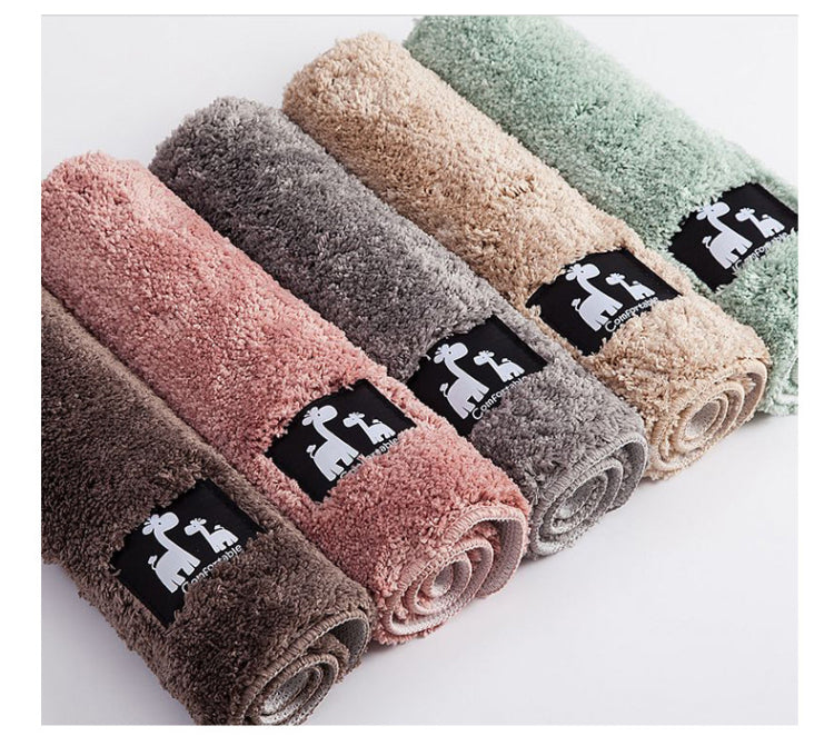 SoftSavanna – Luxe Giraffe Bath Mat with Non-Slip & Water-Absorbing Microfiber