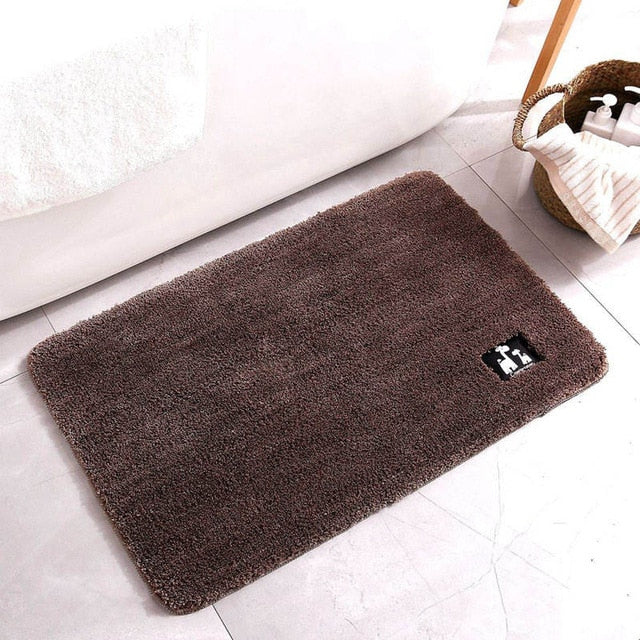 SoftSavanna – Luxe Giraffe Bath Mat with Non-Slip & Water-Absorbing Microfiber