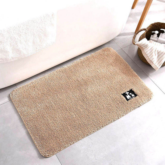SoftSavanna – Luxe Giraffe Bath Mat with Non-Slip & Water-Absorbing Microfiber