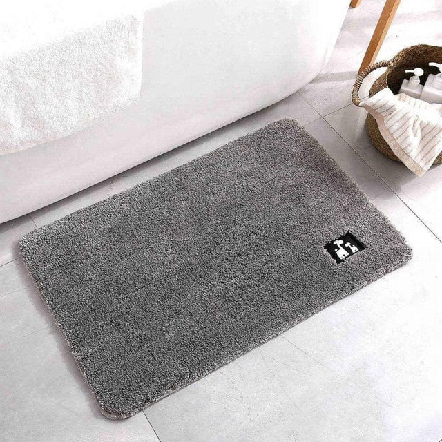 SoftSavanna – Luxe Giraffe Bath Mat with Non-Slip & Water-Absorbing Microfiber