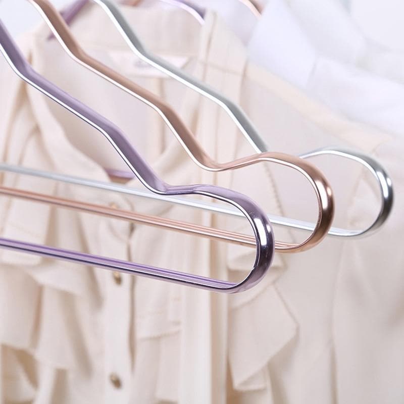 LuxeHangers – Elegante Aluminium Klerenhanger Set voor een Perfect Geordende Garderobe