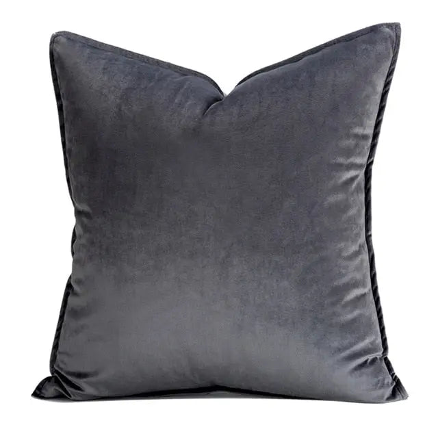 VelvetLux – Luxe Velvet Cushion Cover with Flannel Edge