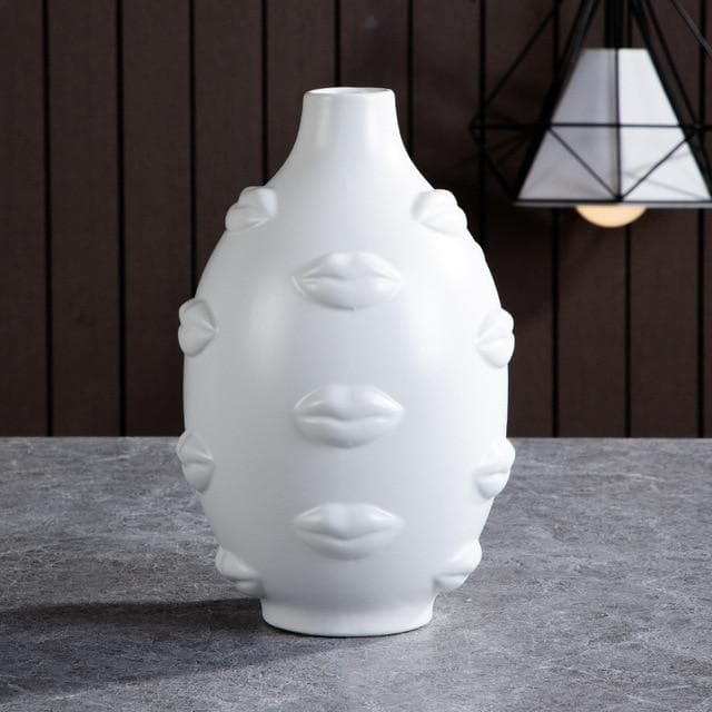 VisageLuxe – Ceramic Design Vases & Flower Pots with Sculptural Elegance