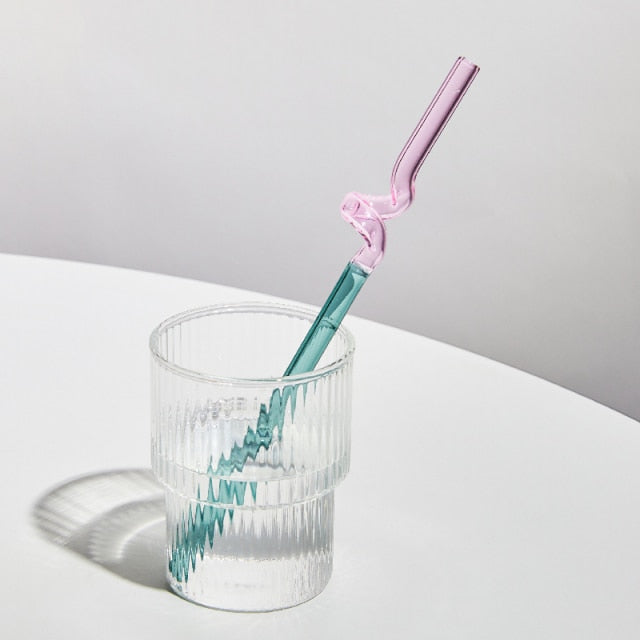 TwistSip – Speelse Gekleurde Glazen Rietjes met Elegant Gedraaid Design