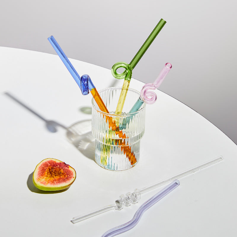 TwistSip – Speelse Gekleurde Glazen Rietjes met Elegant Gedraaid Design