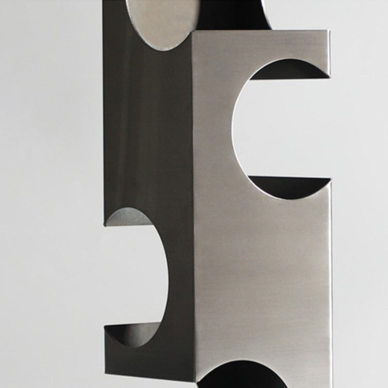 VinoFlow – Stylish Metal Wine Rack with Elegant Wavy Design for 4 Bottles