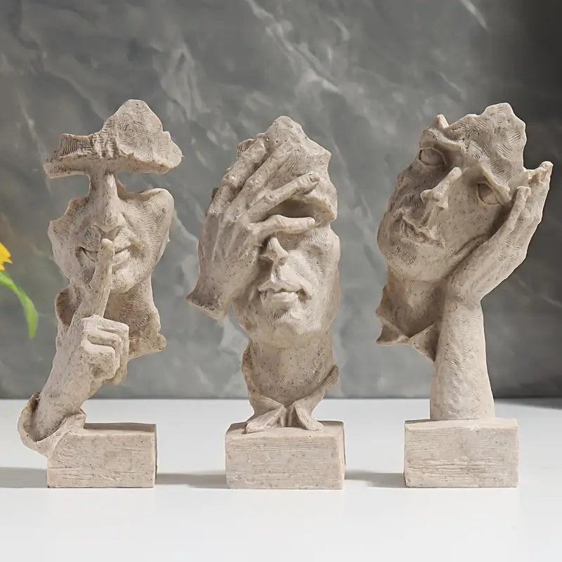 AurisElegance – Luxury Decorative Statue with Enchanting Depth
