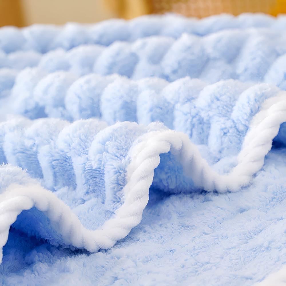 VeluraSoft Luxe Bath Towel Set – Soft Polar Comfort for a Stylish Bathroom