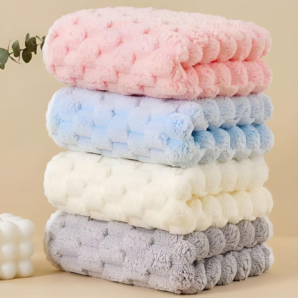VeluraSoft Luxe Bath Towel Set – Soft Polar Comfort for a Stylish Bathroom