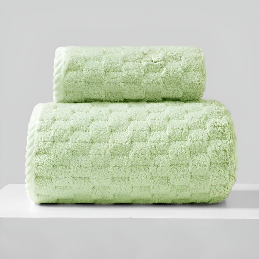 VeluraSoft Luxe Bath Towel Set – Soft Polar Comfort for a Stylish Bathroom