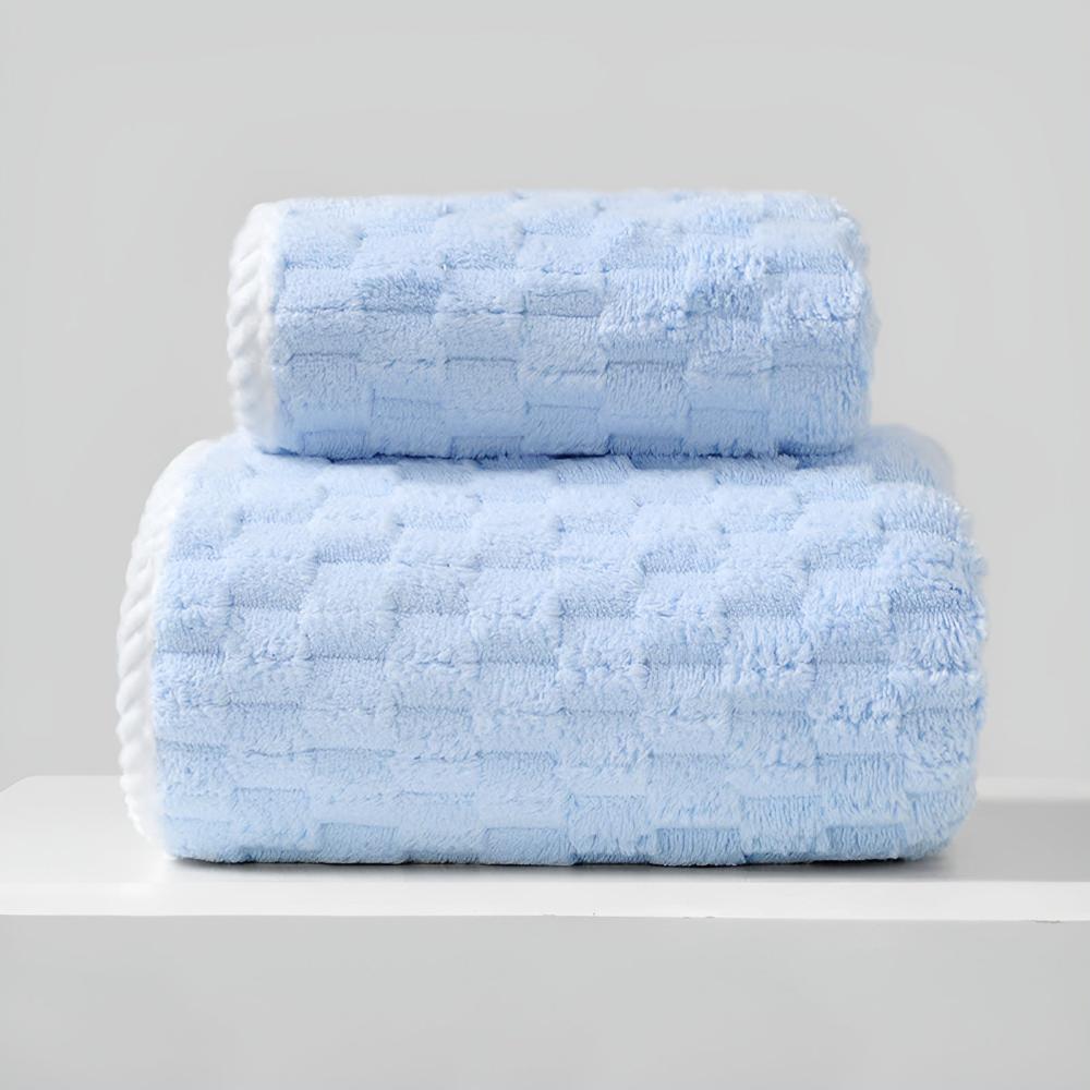 VeluraSoft Luxe Bath Towel Set – Soft Polar Comfort for a Stylish Bathroom