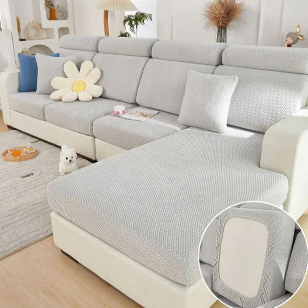 PawLuxe Elegant Sofa Protector – Stylish Protection for a Serene Interior
