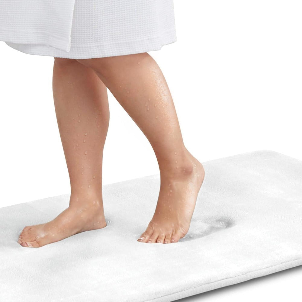 LuxeCloud – Ultimate Memory Foam Bath Mat for Comfort and Safety
