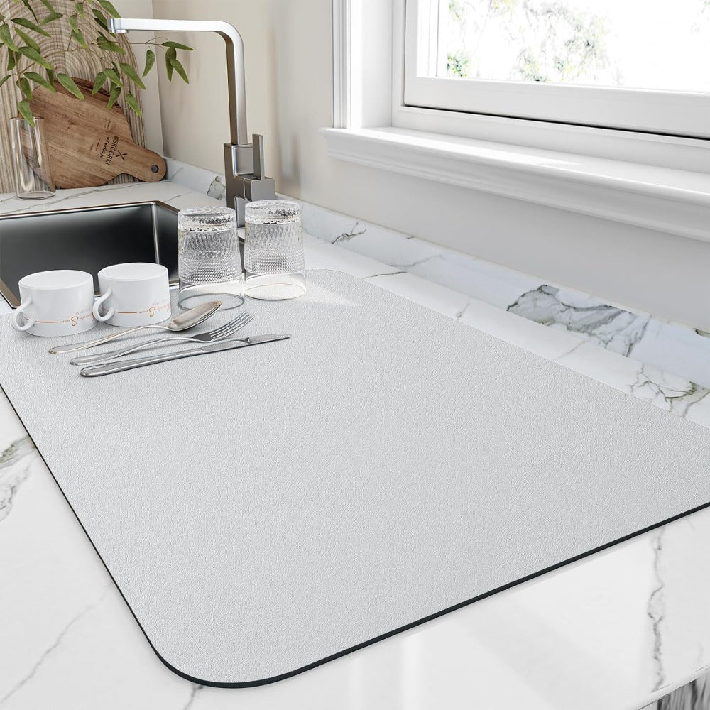 AeroDry – Luxe Quick-Drying Kitchen Mat with Superior Absorption
