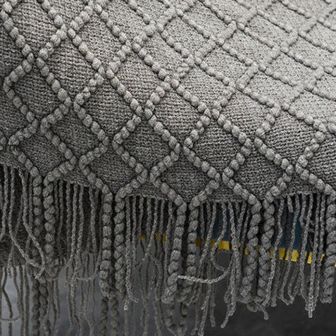 LumiWeave Luxe Knitted Throw – For a Warm & Stylish Interior