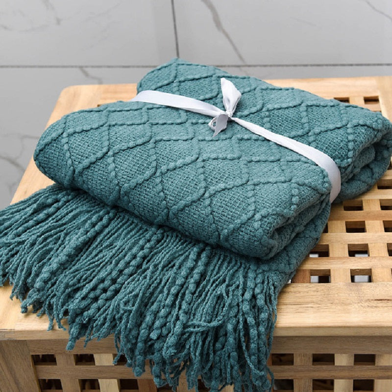 LumiWeave Luxe Knitted Throw – For a Warm & Stylish Interior