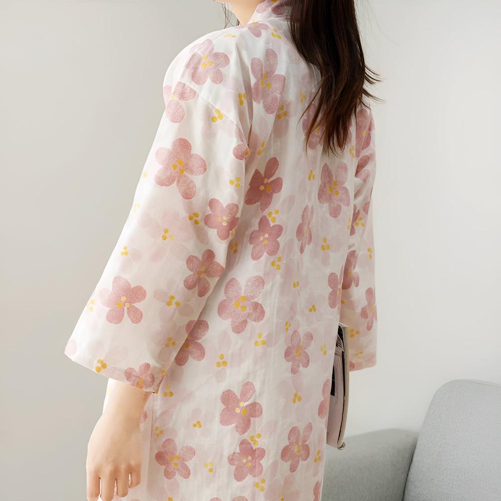 BloomLuxe – Verfijnde Katoenen Badjas met Japanse Invloeden voor Pure Ontspanning
