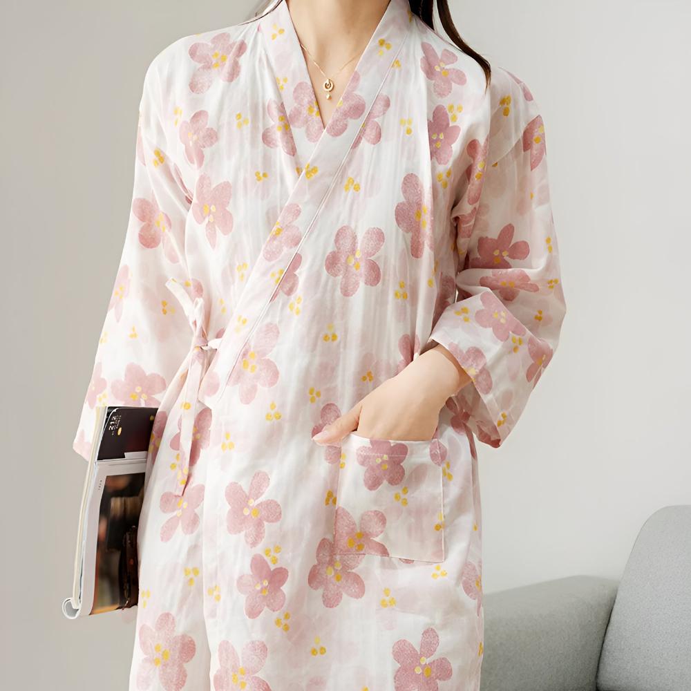 BloomLuxe – Verfijnde Katoenen Badjas met Japanse Invloeden voor Pure Ontspanning
