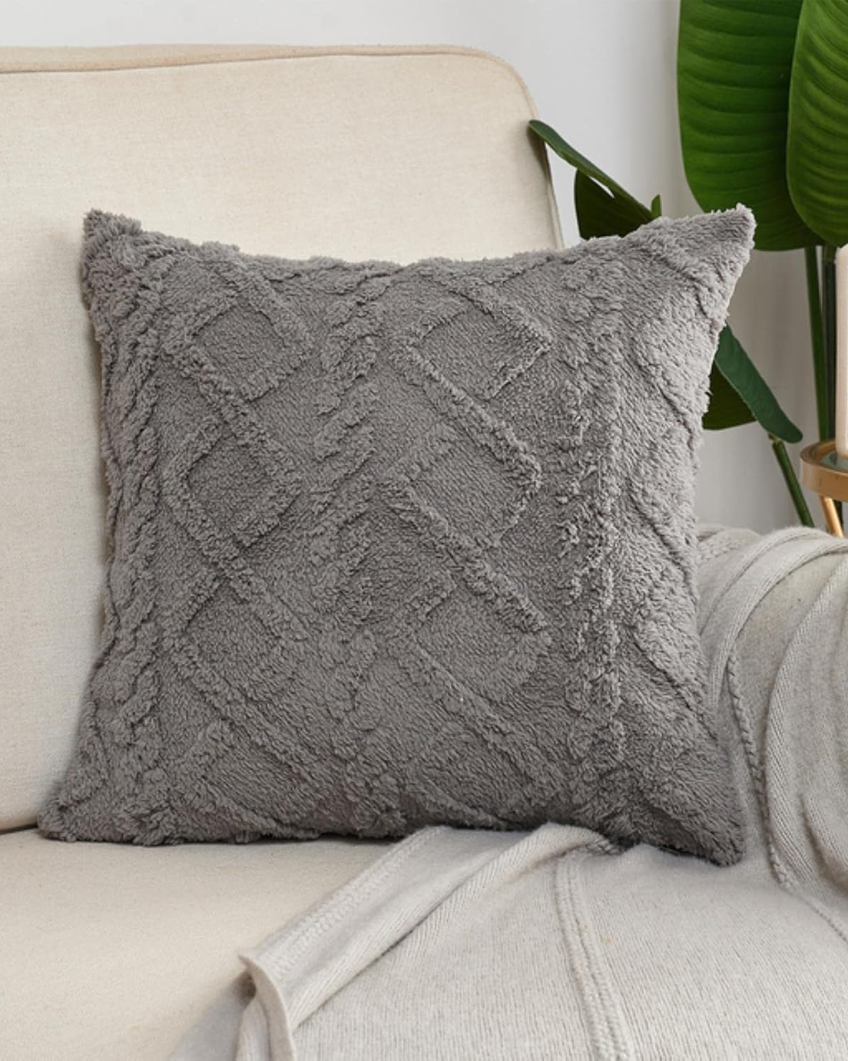 ZenWeave – Luxe Relief Cushion with Subtle Geometric Design for a Stylish Interior