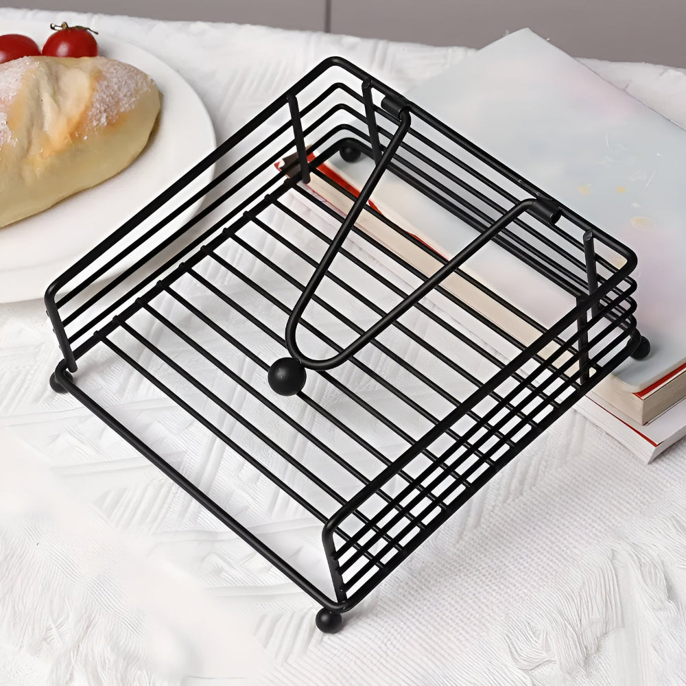 FerroLuxe Plate Holder – Stylish Iron Accent for a Modern Table Interior