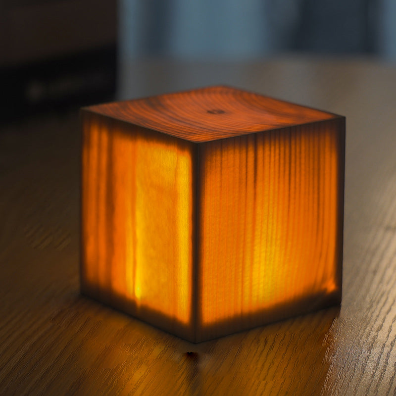 LumiÉclat – Luxury LED Table Lamp with Touch Control and Warm Design