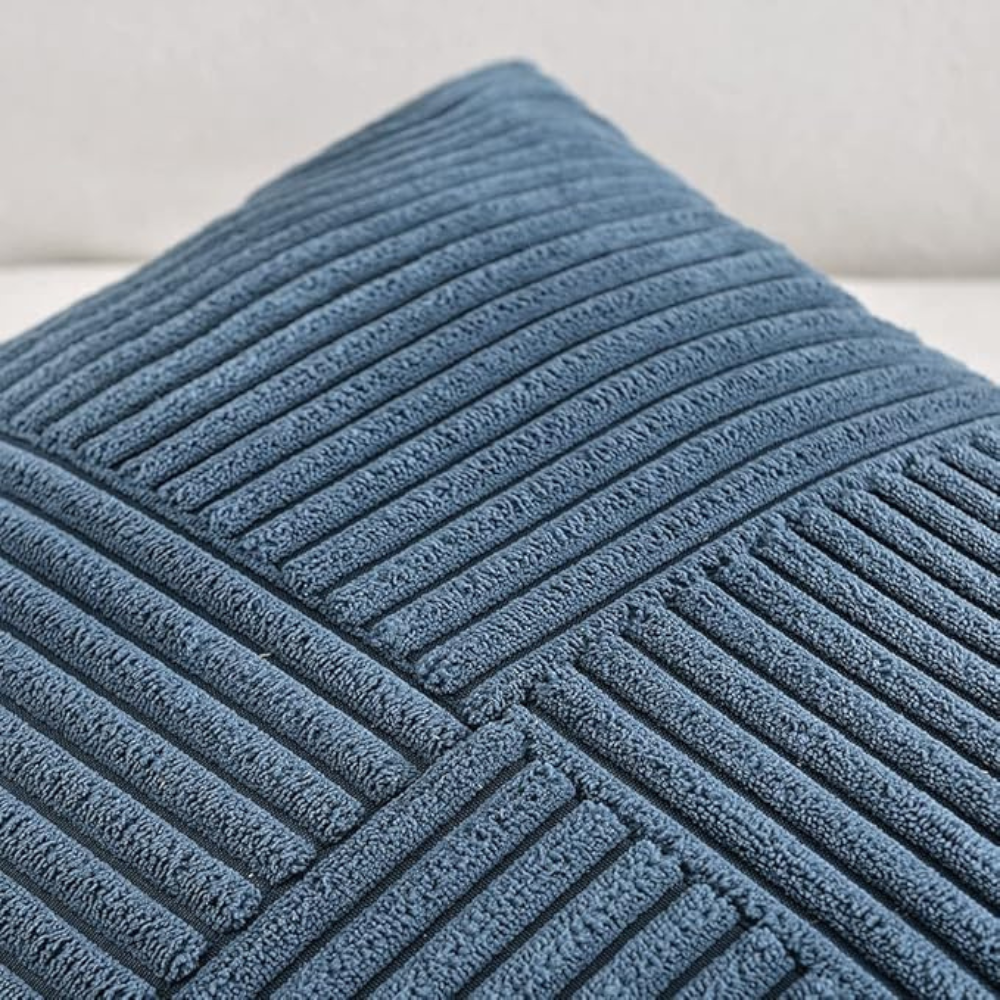 VeluCord – Cozy Corduroy Cushion Cover for a Warm Appearance