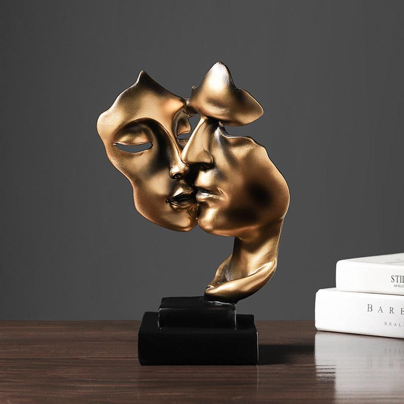 EternalEmbrace – Luxury Romantic Sculpture with Timeless Elegance