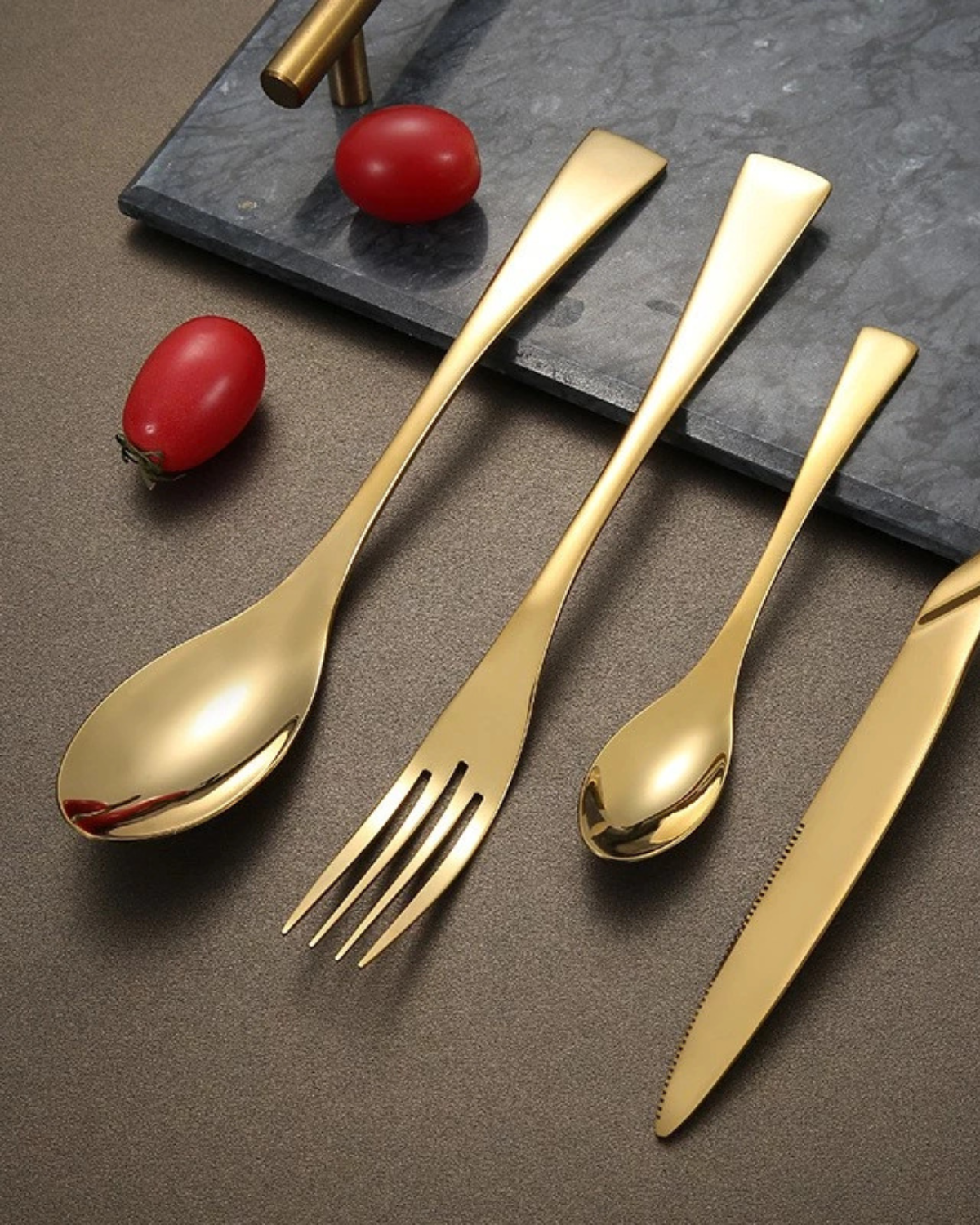 Élan Luxe – Refined Cutlery Set with Timeless Elegance for a Stylish Table Setting