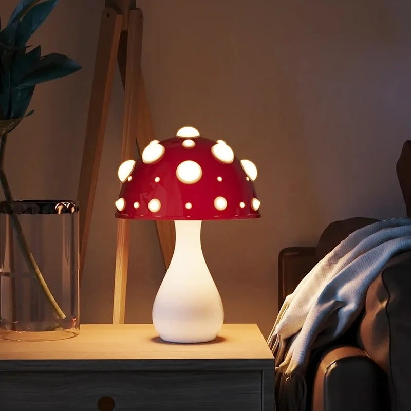 LumiFungi – Luxury LED Table Lamp with Atmospheric Mushroom Shape and Dimmable Light