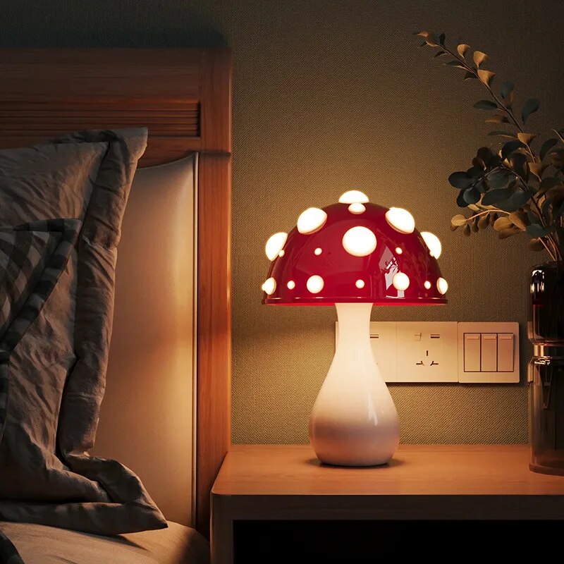 LumiFungi – Luxury LED Table Lamp with Atmospheric Mushroom Shape and Dimmable Light