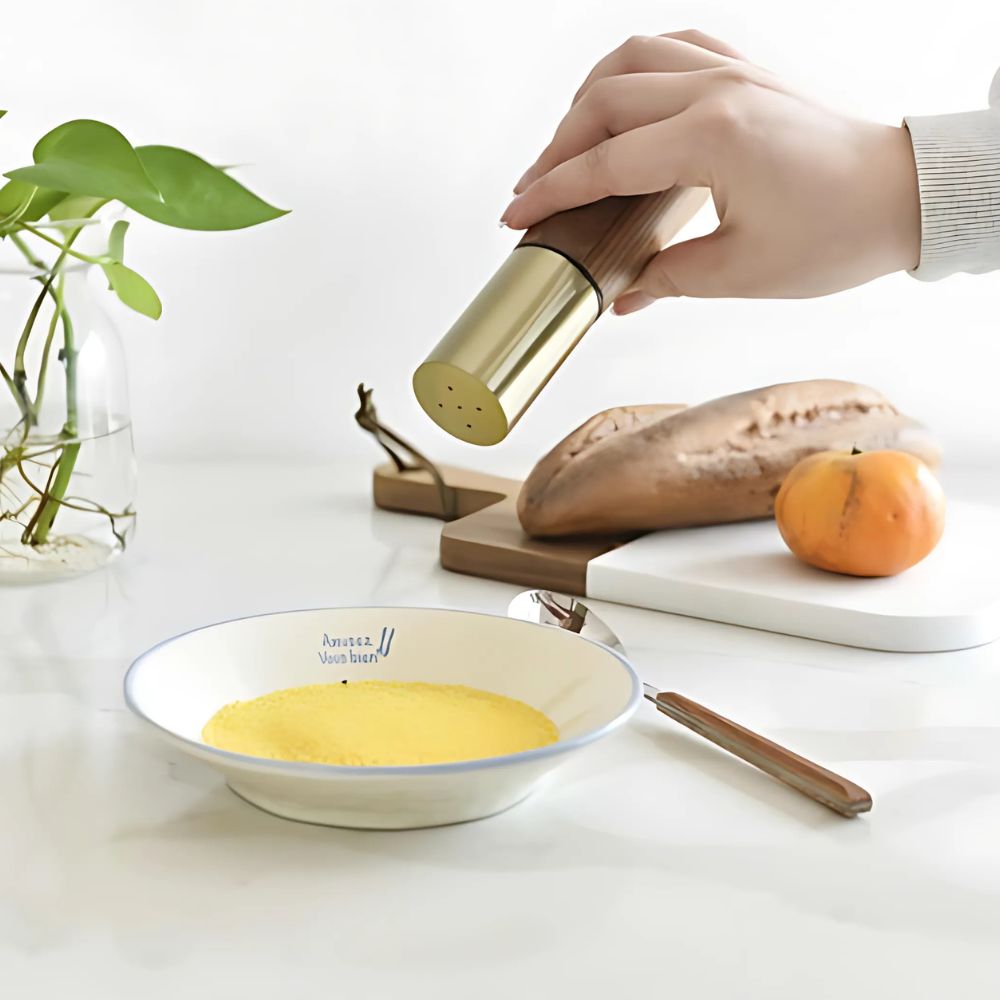 LumiSpice Luxe Wooden Pepper Mill – Elegant Design for Refined Taste Experience