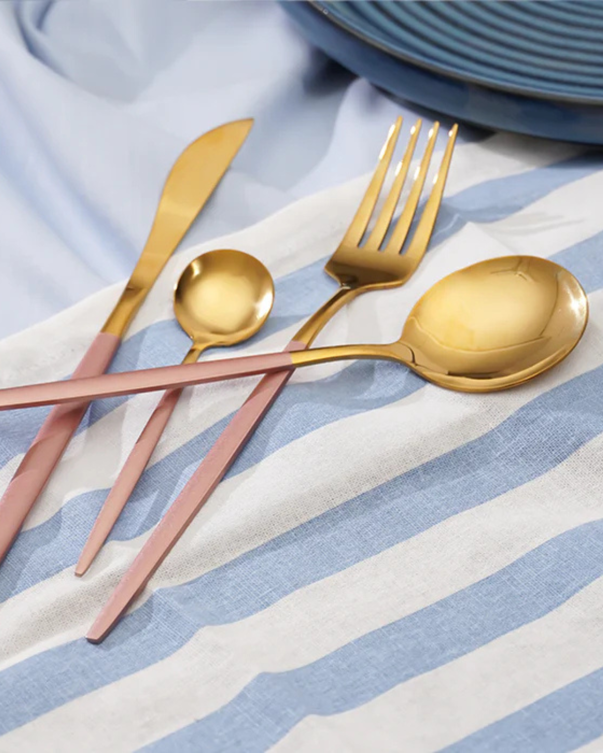 La Lumine – Luxury Cutlery Set with Gold Accents & Matte Black Handles