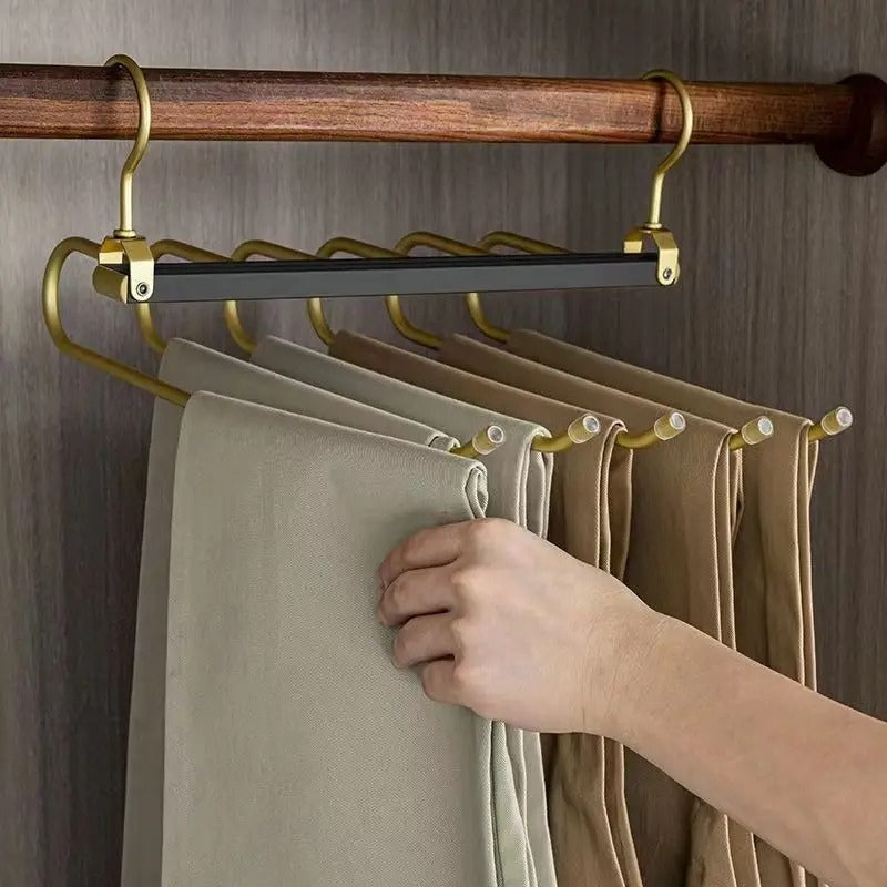 SpaceLuxe – Innovative Aluminum Trouser Hanger with Slim Design