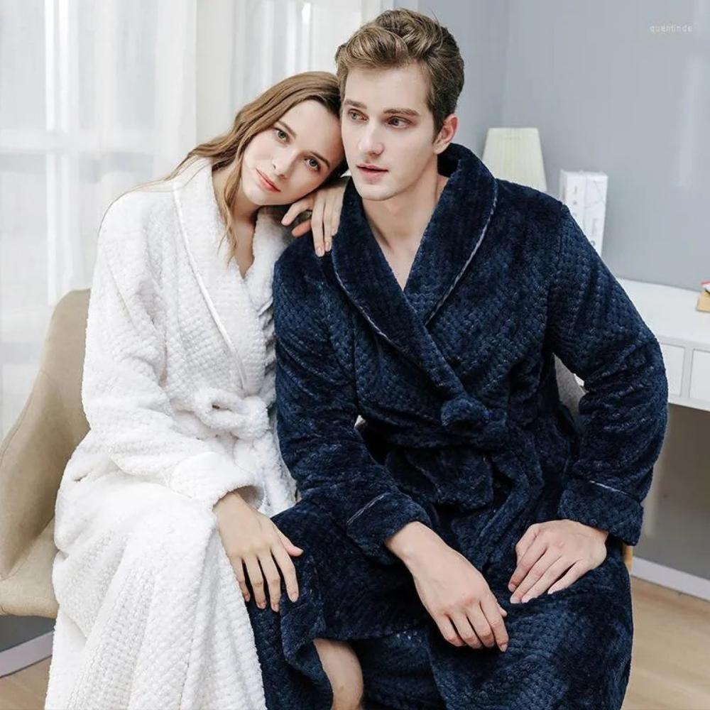 Velura Luxe – Elegant Fleece Bathrobe with Ultimate Wearing Comfort