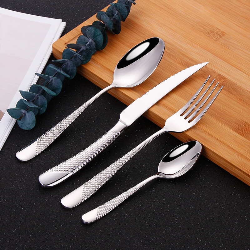 Ferran Elegance – Luxury Stainless Steel Cutlery Set with Diagonal Texture (24/30/48/60-piece)
