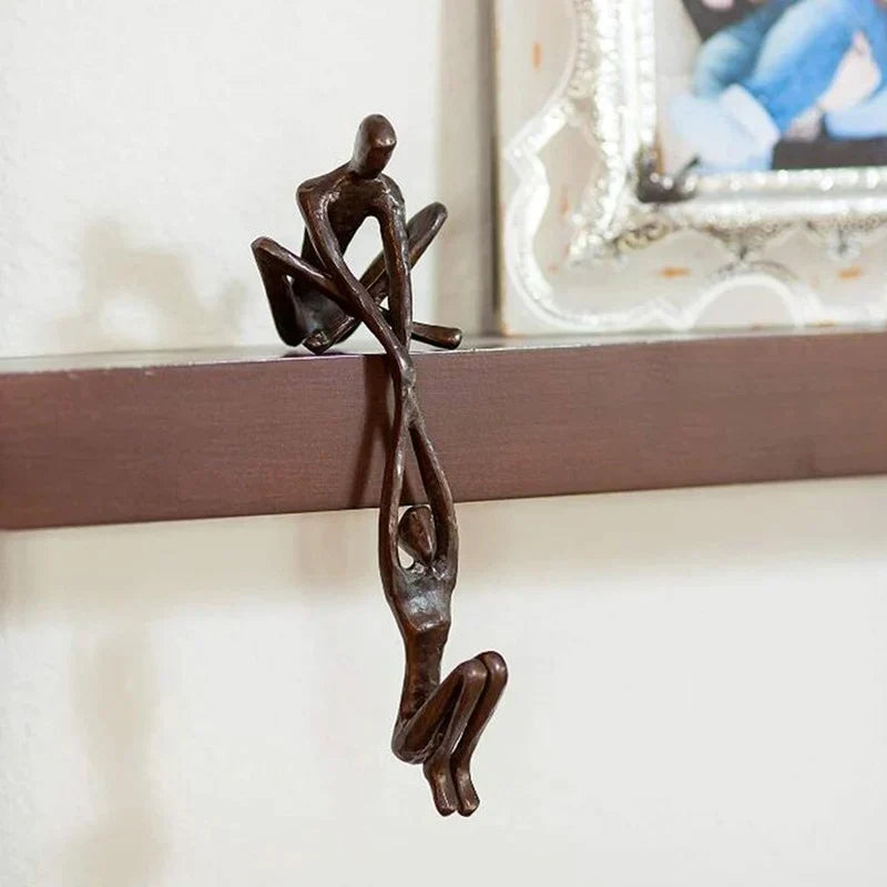 BalanceArt – Elegant Sculpture Figurine for Harmony and Love