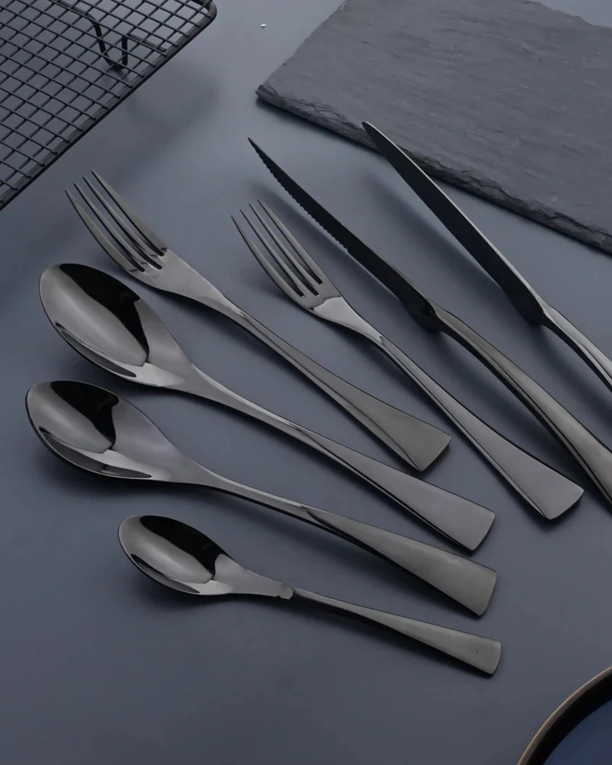 Élan Luxe – Refined Cutlery Set with Timeless Elegance for a Stylish Table Setting