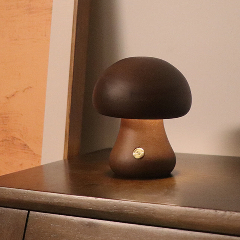 MushRoomGlow – Vintage Table Lamp with Wooden Design for a Cozy Atmosphere