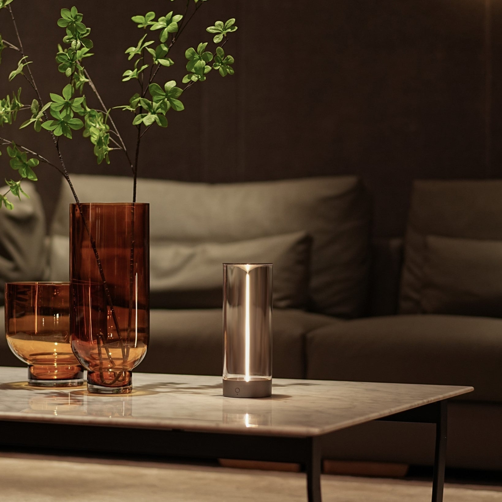 LumiRay – Modern Table Lamp with Enchanting Cylindrical Light Design
