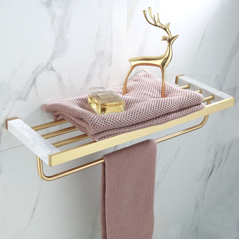 Auréno Luxe Bathroom Accessory Set – Polished Brass & Marble Look for a Timeless Interior