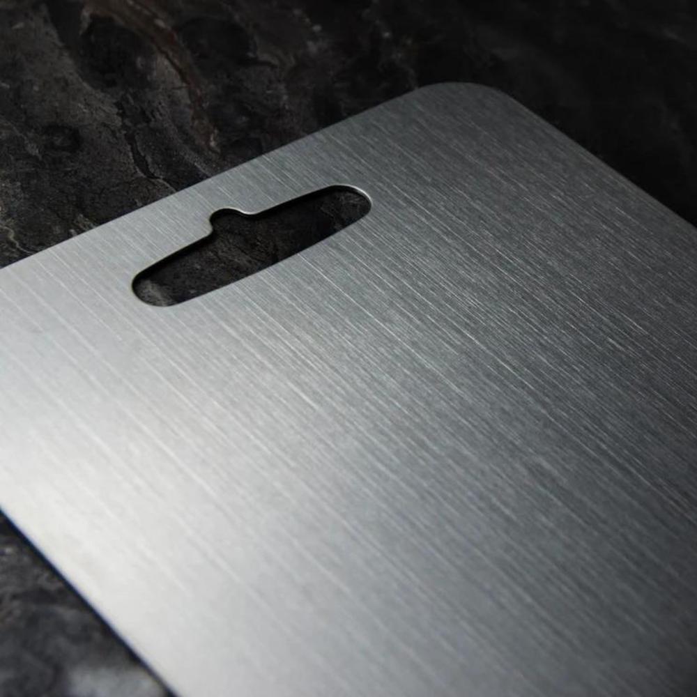 SteelEdge – Hygienic Stainless Steel Cutting Board for Sustainable Kitchen Work